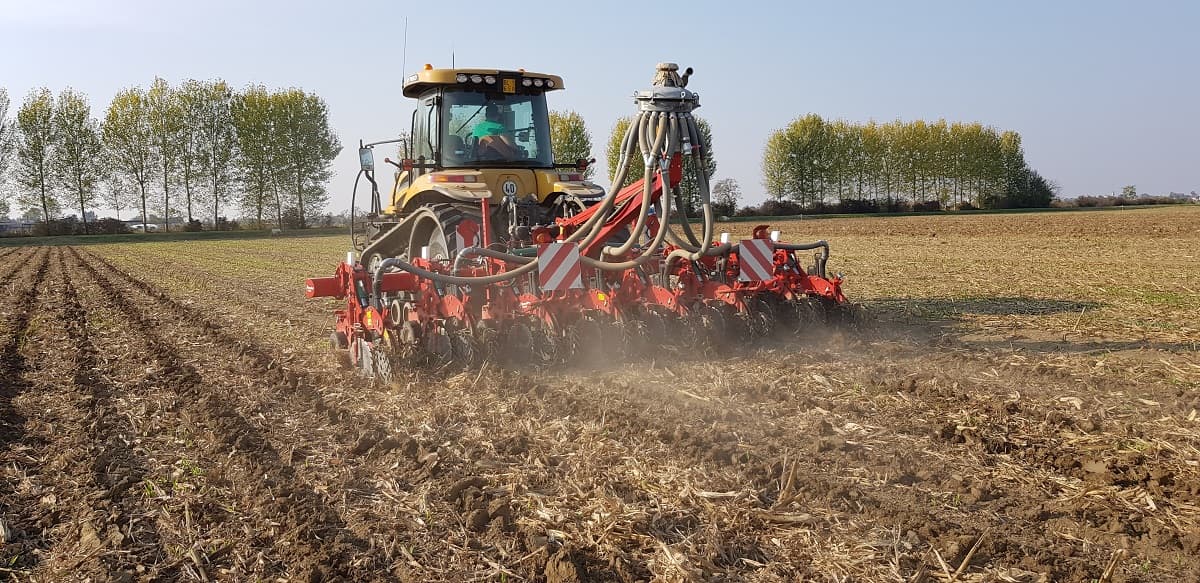 Favorire la ridotta lavorazione dei suoli e semina