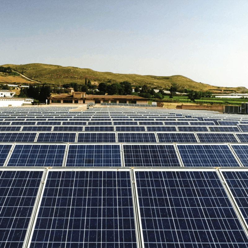 Installazione di un campo fotovoltaico