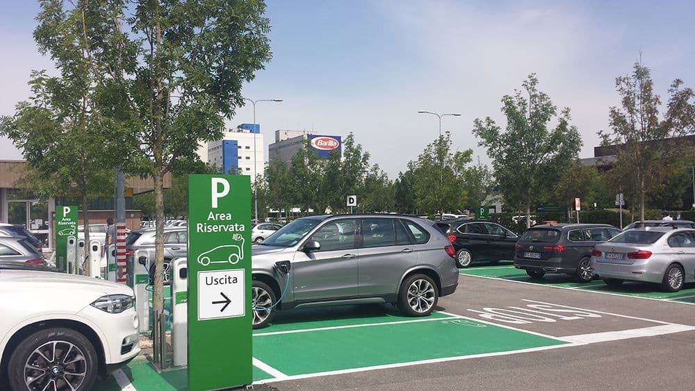 Colonnine ricarica auto elettriche