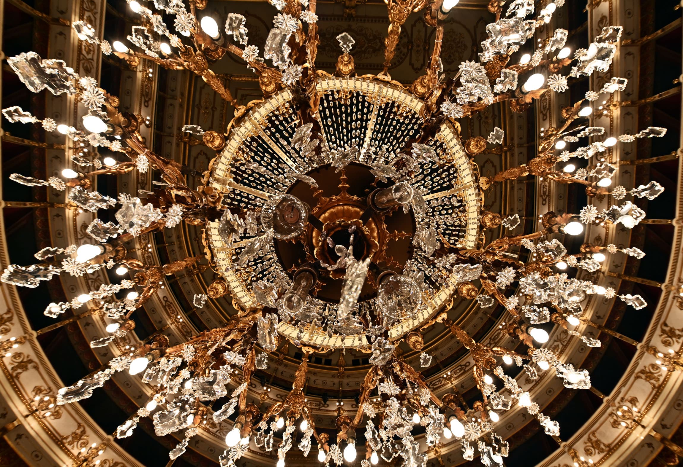 Installazione rilevatori di movimenti nei bagni